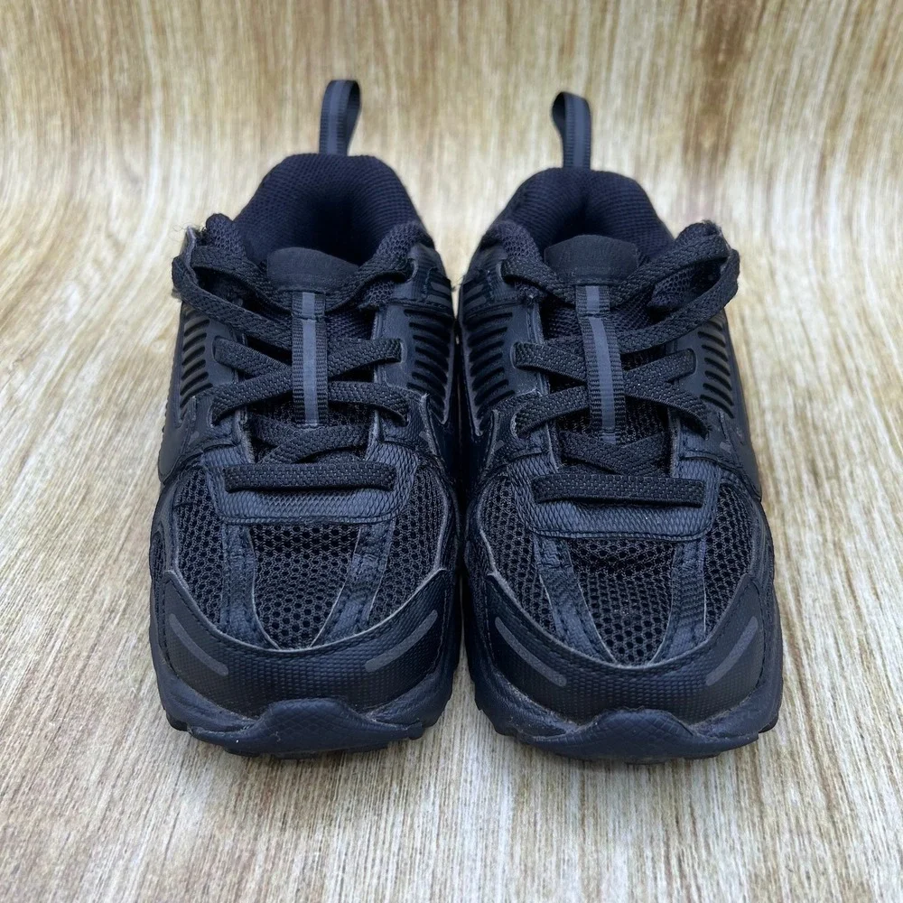 Nike Vomero 5 Sneakers Kid's Size 10C Black Low Top Athletic Shoes HF7000-007